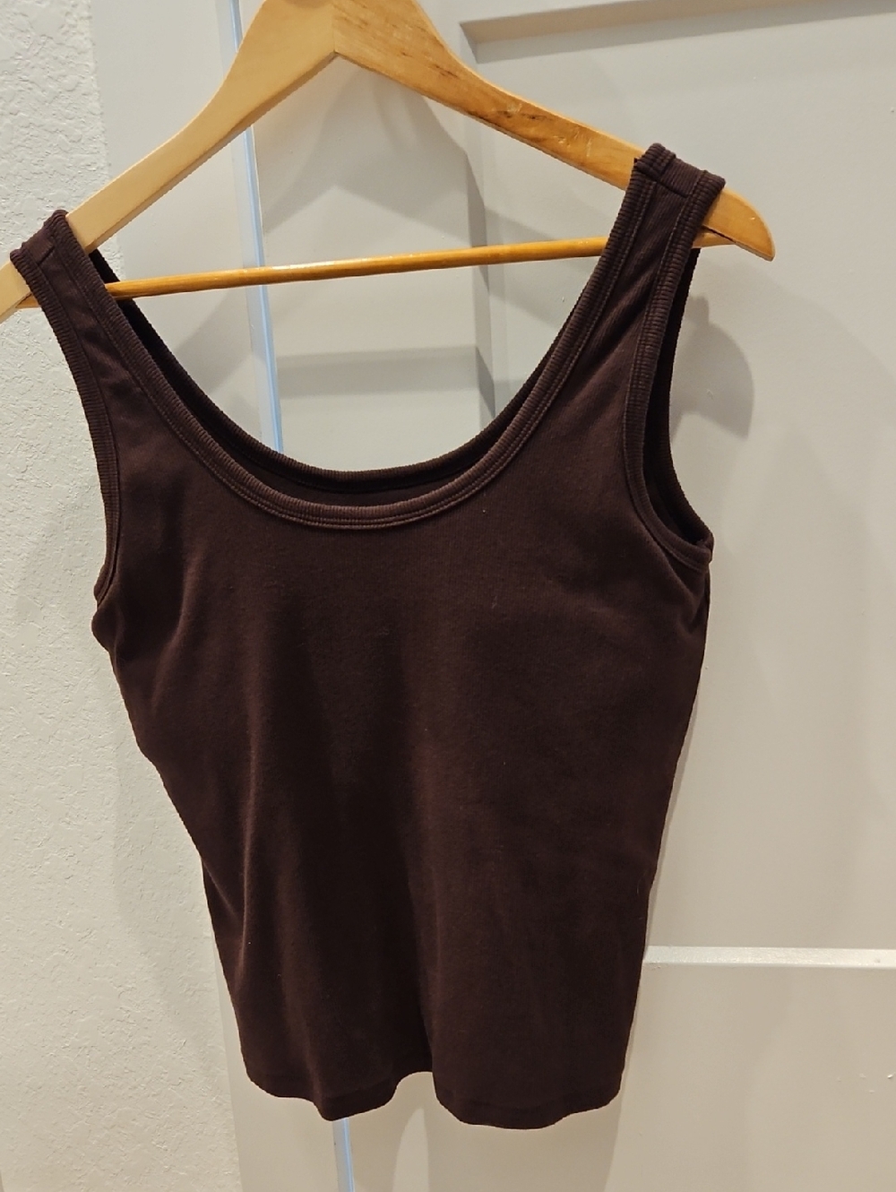 Abercrombie & Fitch Dark Brown Scoop Tank